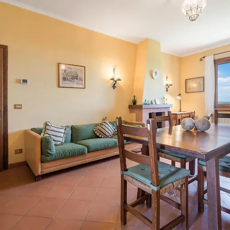 Vila Acquaviva With Pool In Perugia Binami